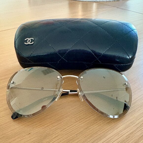 Chanel Dark Silver Facet Cut Aviator Sunglasses - Picture 1 of 4